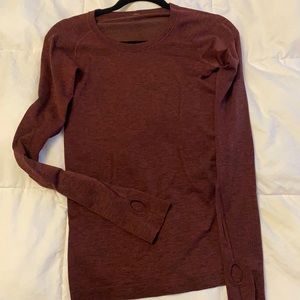 Swiftly tech lululemon top size 4